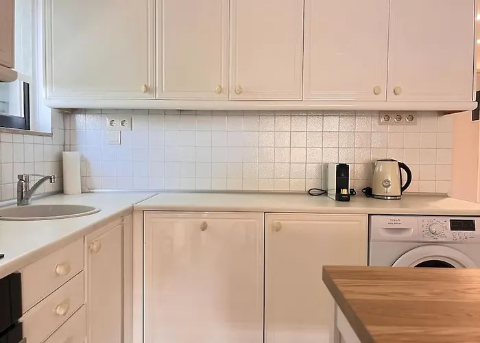 Pame Rentals - 1Bd Apartment With Sea View