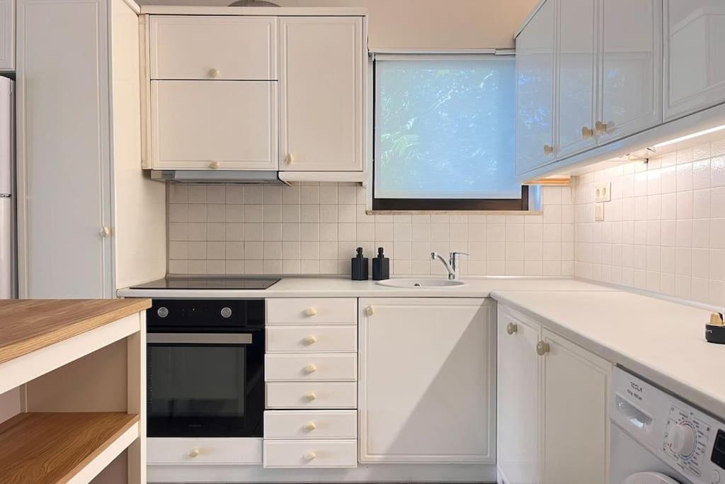Pame - 1bd With Sea View