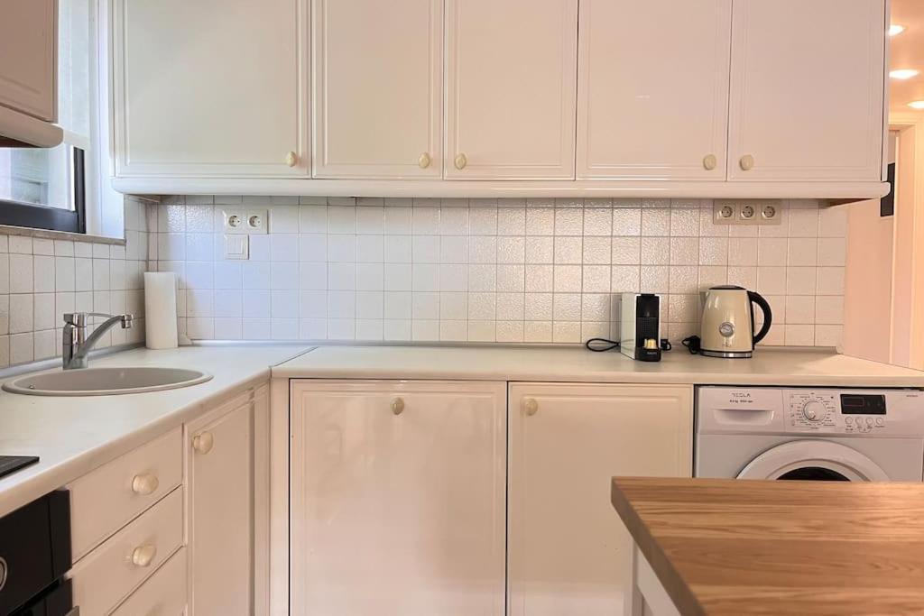 Pame - 1bd With Sea View Apartment